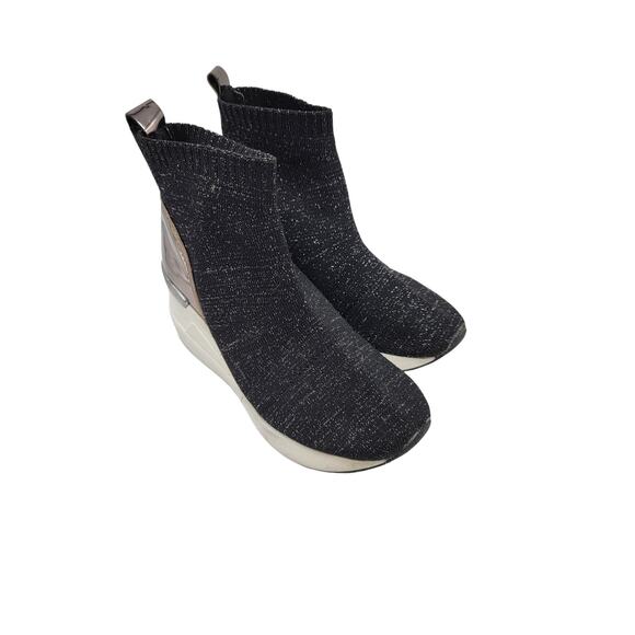 Michael Kors Neoflex Wedge Heel Boots Toddler Girls Size 11 Black Metallic - Picture 2 of 7